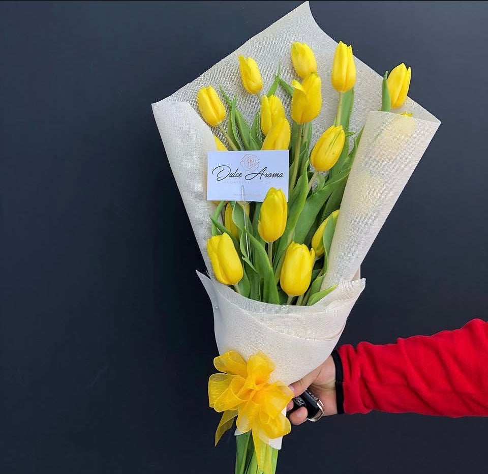 Ramo Tulipanes (20)