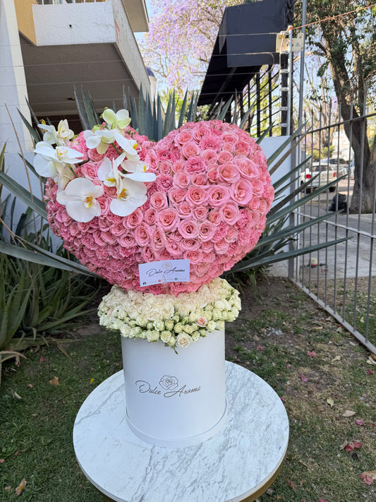 Diseño corazón mini rosas