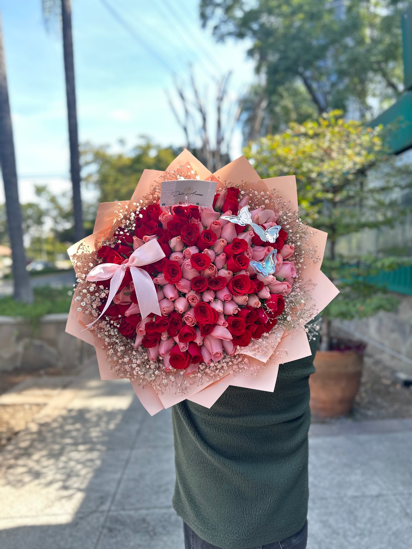 Ramo 100 rosas Pink & Red