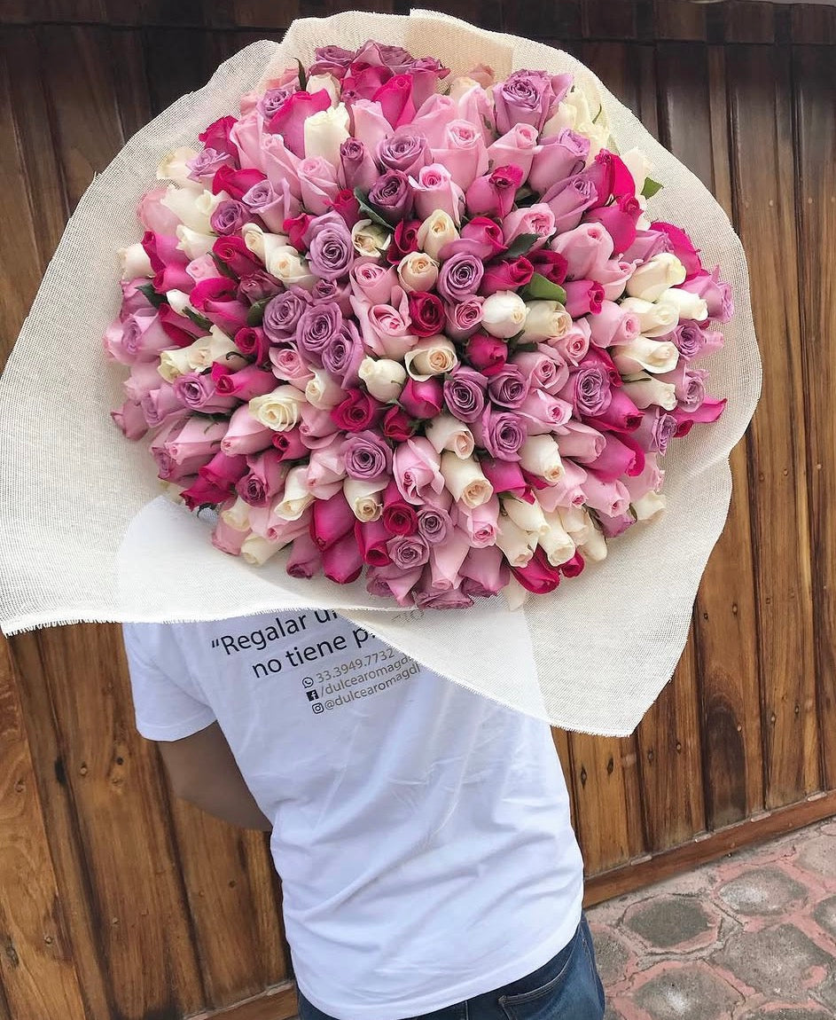 Ramo 200 rosas