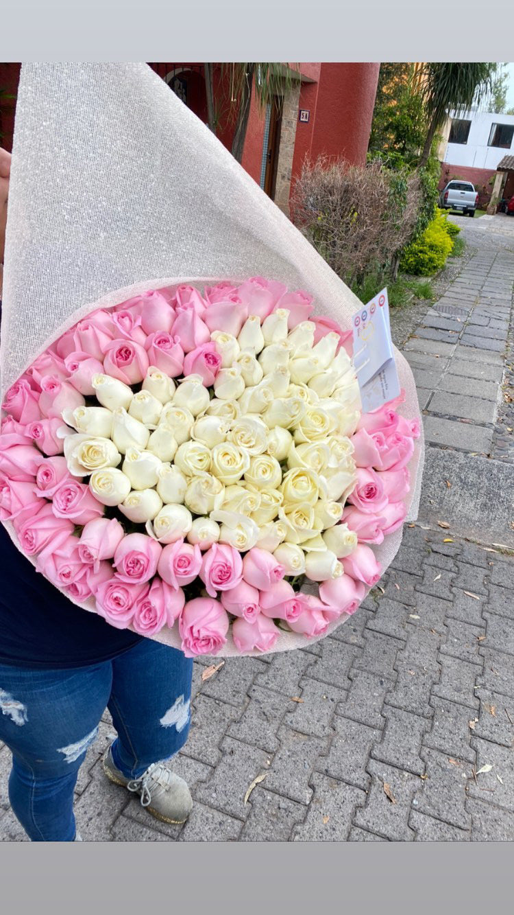 Ramo corazón 150 rosas