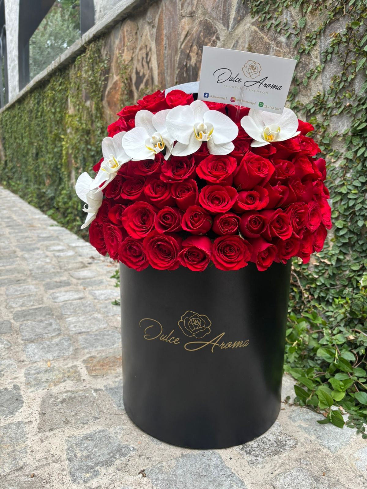 Media Esfera Rosas y Orquídeas