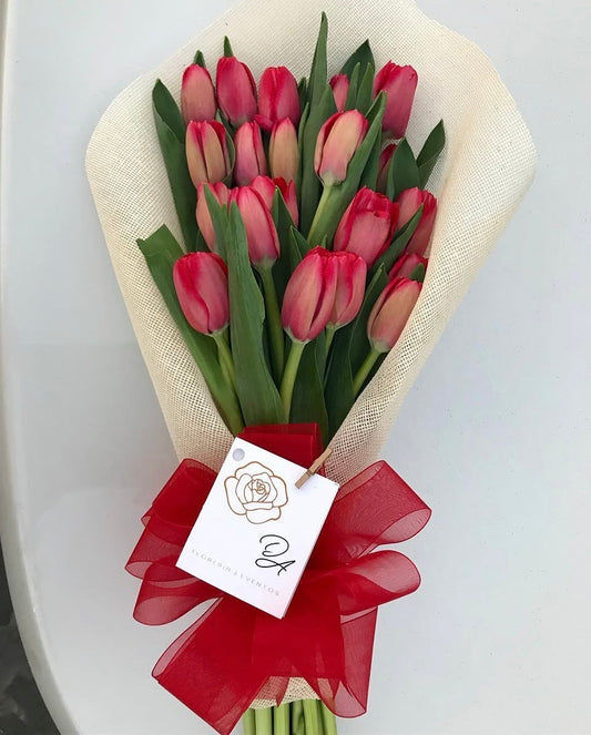 Ramo Tulipanes (20)