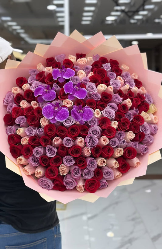 Ramo 200 rosas orquídeas