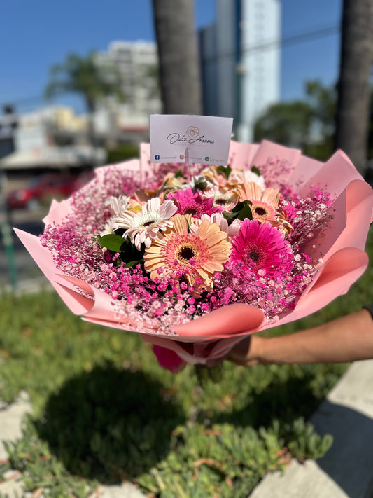 Ramo Gerberas y Gypso