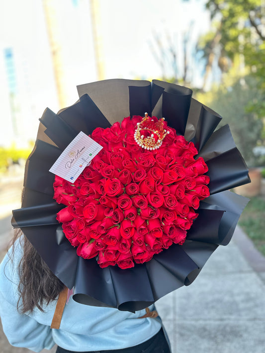 Ramo corona 150 rosas