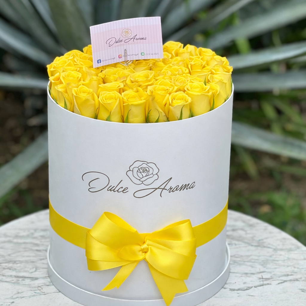 Cilindro mediano pave "FLORES AMARILLAS"