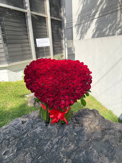 Ramo en forma de corazón