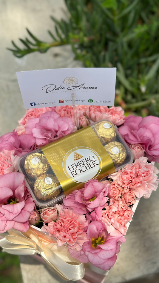 Caja Rosada Ferrero