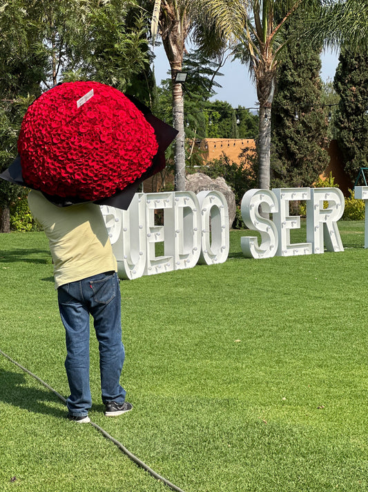 Ramo 1000 Rosas Red