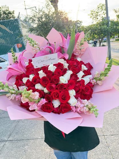 Ramo 100 Rosas y Lilis