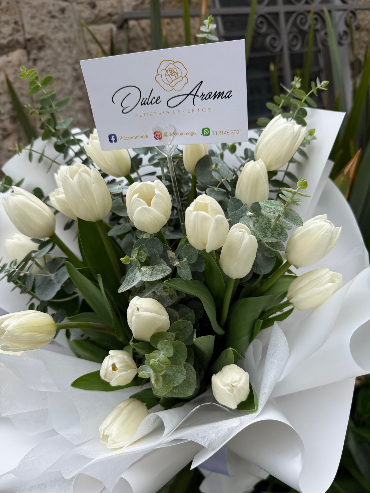 Ramo Tulipanes (20)