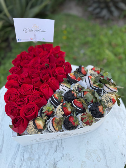 Corazón rosas y fresas chico