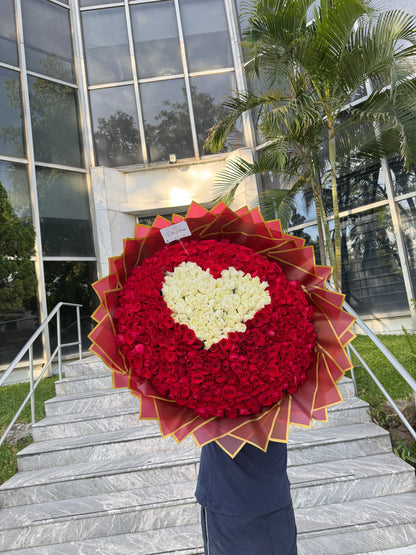 Ramo 500 rosas