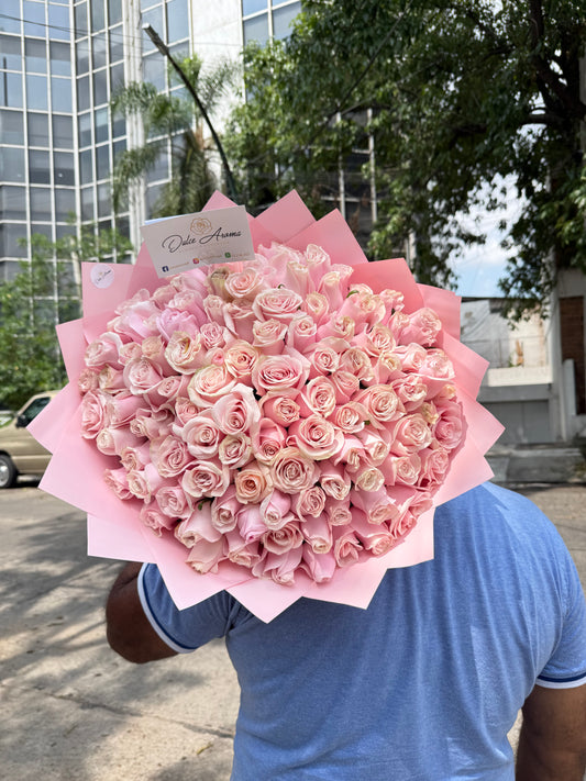 Ramo 100 rosas