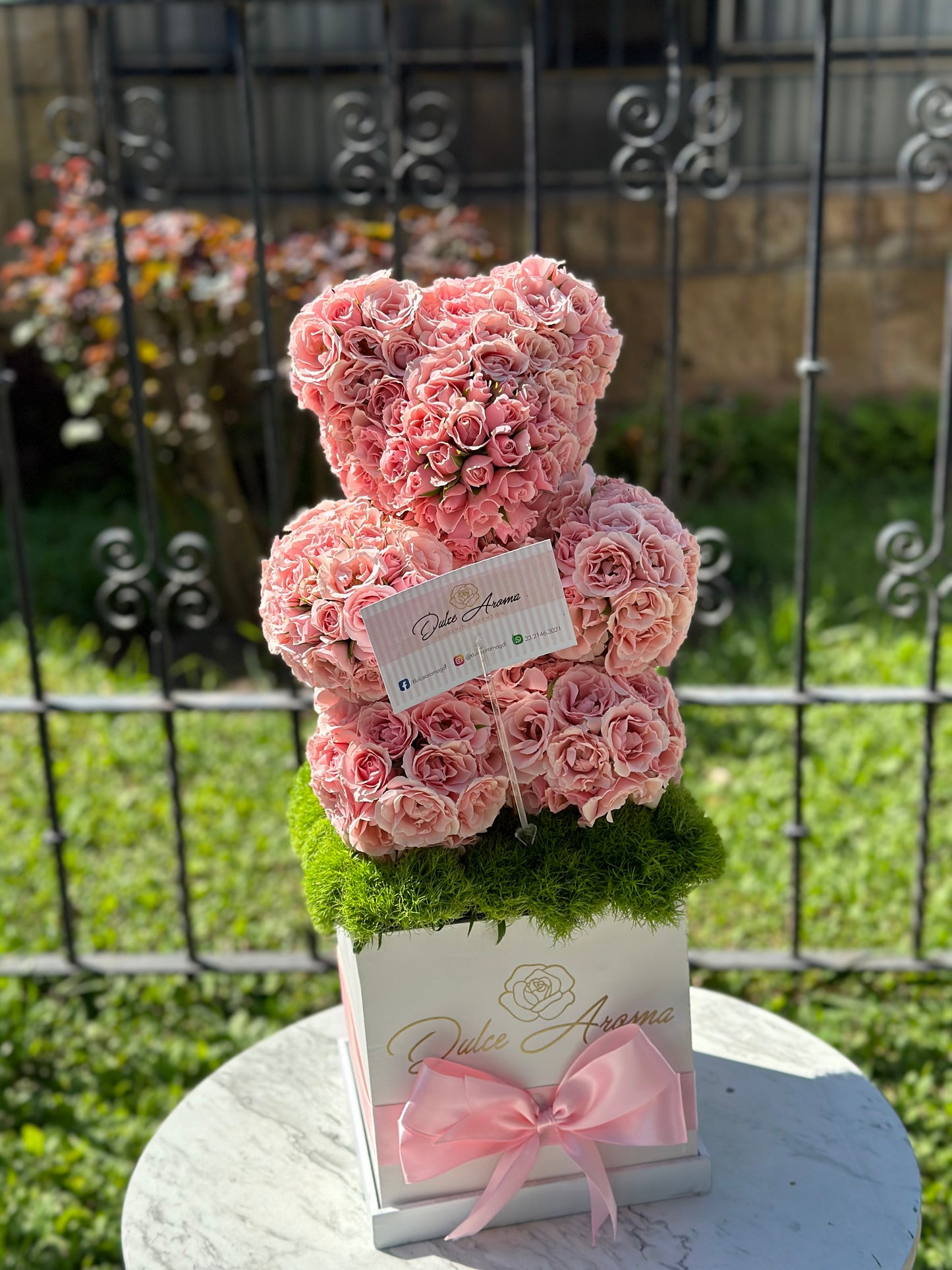 Oso mini rosas