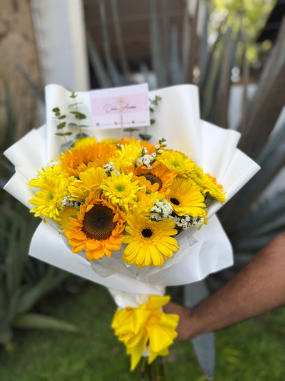 Ramo Margaritas y 5 Girasoles Floral "FLORES AMARILLAS"