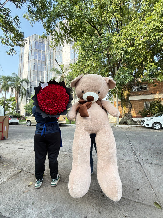 Paquete Ramo 150 Rosas y Oso 2 metros
