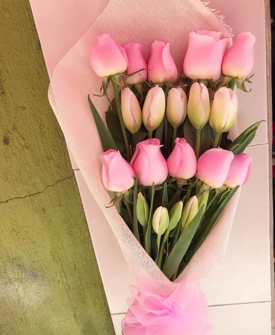 Ramo Tulipanes y Rosas