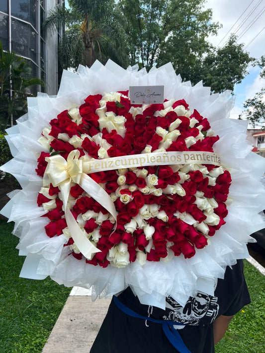 Ramo 300 rosas