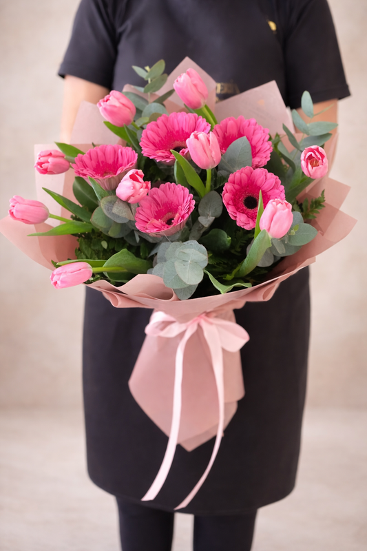 Ramo tulipanes y gerberas