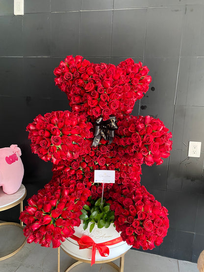 Oso 1200 rosas
