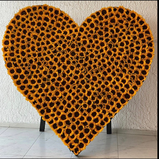 Corazón Girasoles 1 Metro