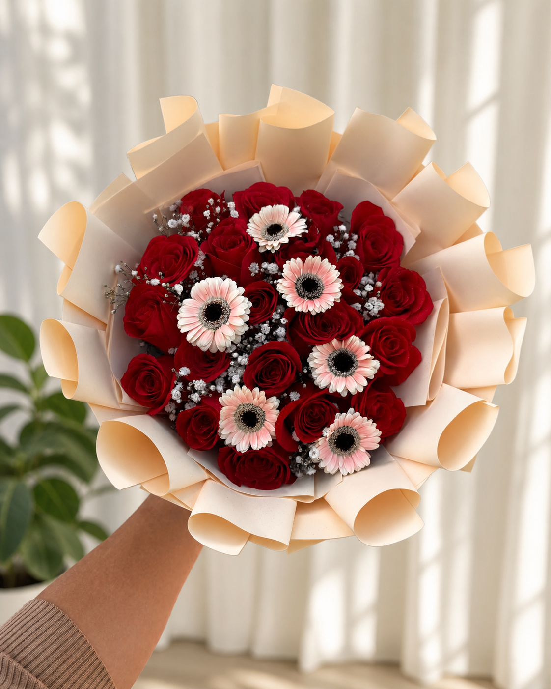 Ramo rosas y mini gerberas