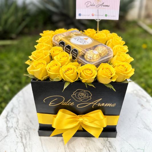 Caja Cuadrada Ferreros Chica