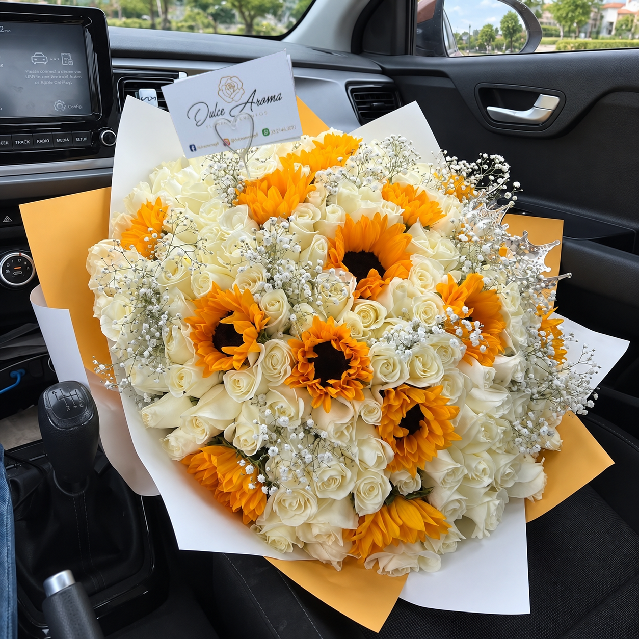 Ramo  100 Rosas y Girasoles "FLORES AMARILLAS"