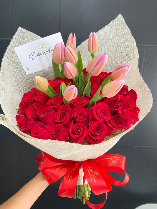 Rosas y Tulipanes