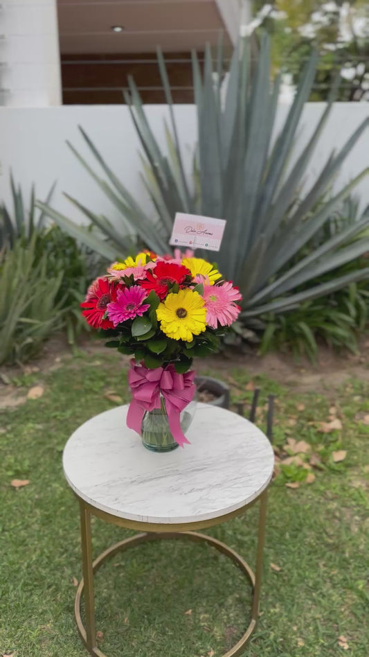Florero Gerberas Coloridas