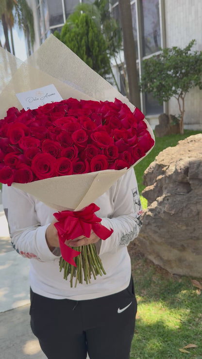 Ramo 100 rosas